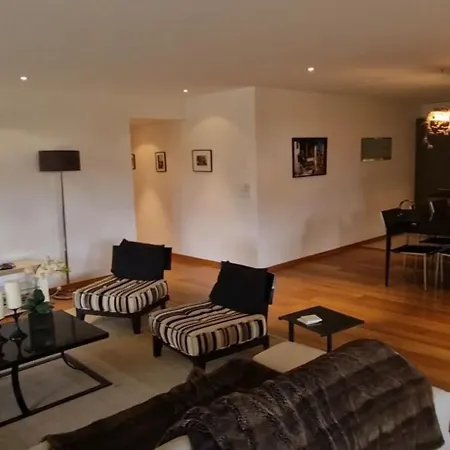 Four Bdr Ski Lift Apartment *